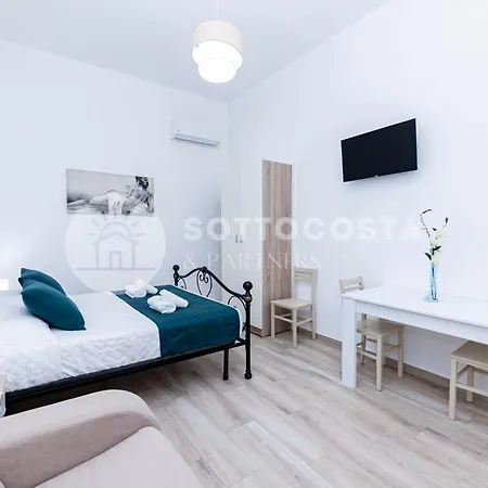 Lory's House 게스트하우스 3*