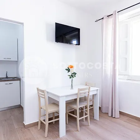 Lory's House 게스트하우스 포르토 세자레오