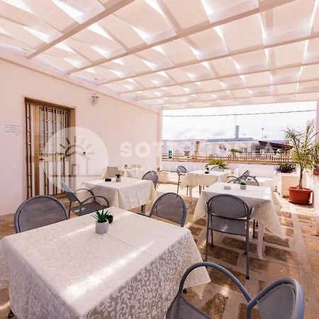 게스트하우스 Lory's House 3*