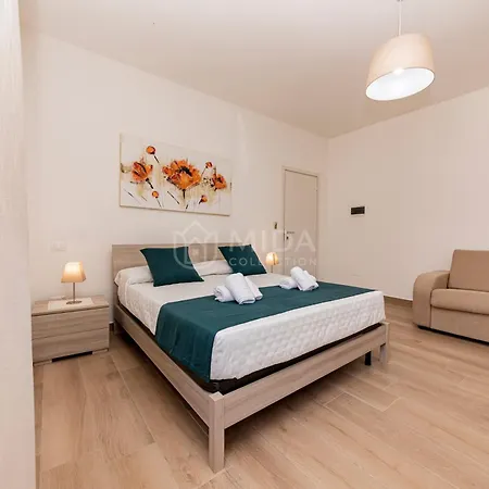 Guest house Lory's House 4*