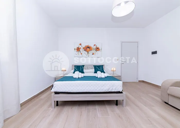 Lory's House Guest house Porto Cesareo